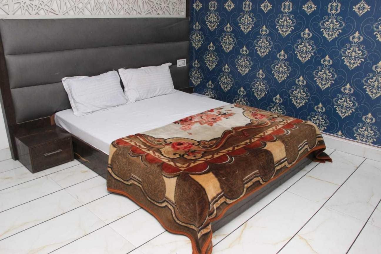 Zirakpur Hotel O Food Plaza מראה חיצוני תמונה
